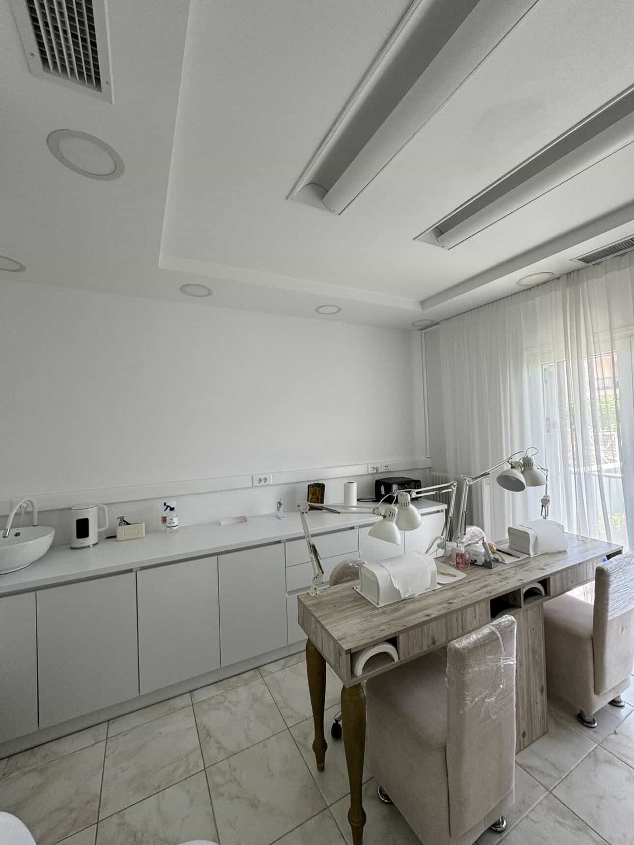 Nail area