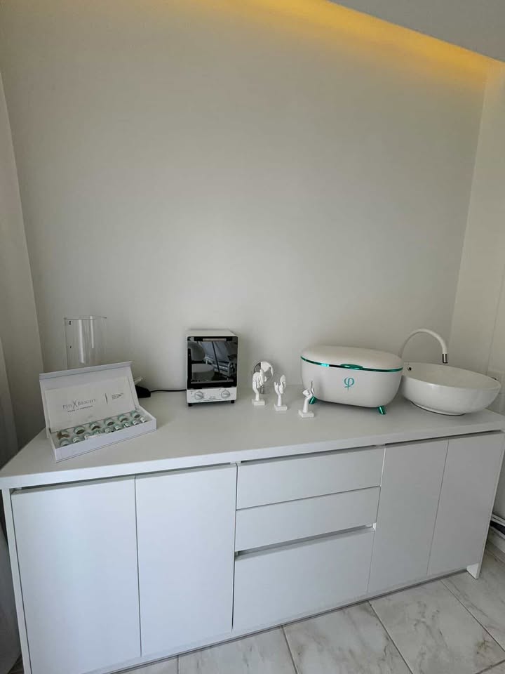 Skin care beds