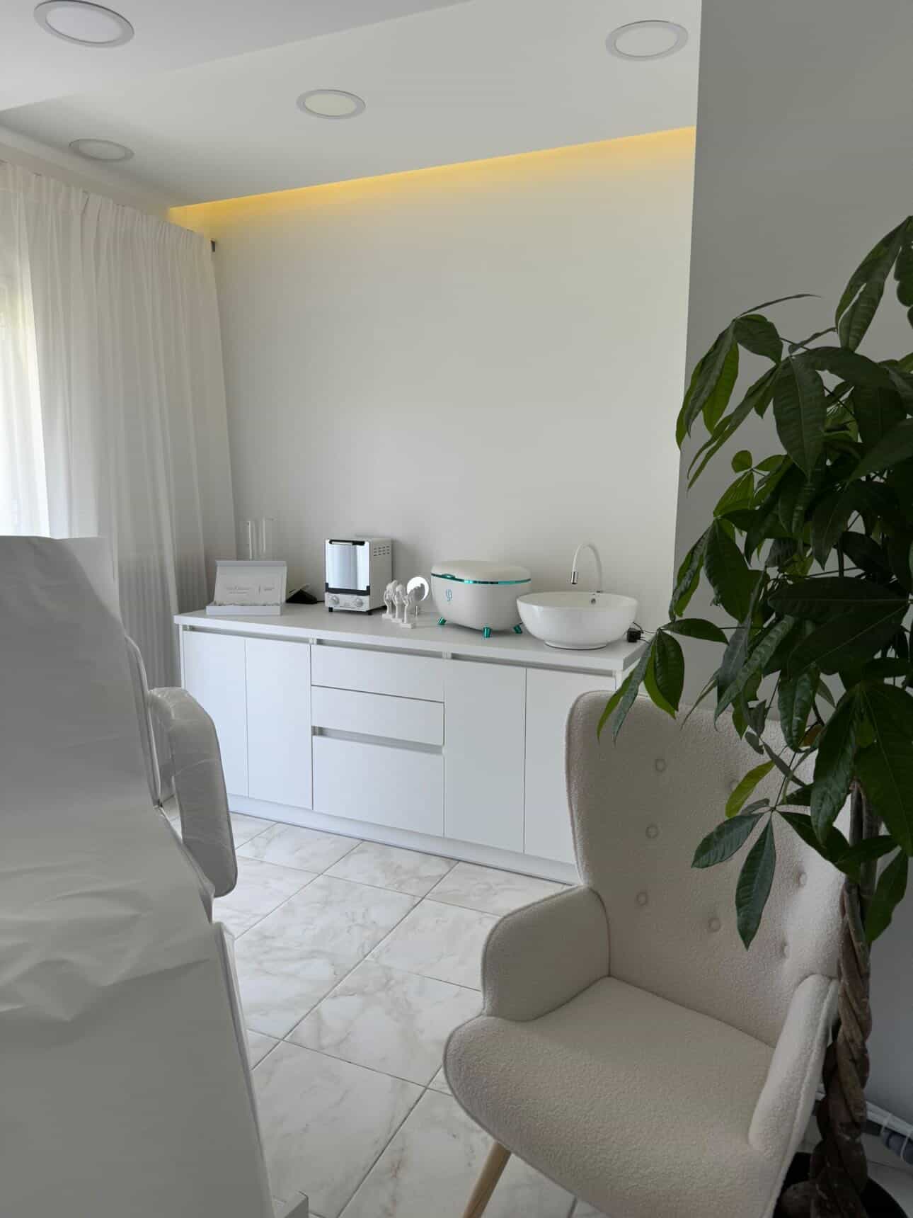 Skin care room