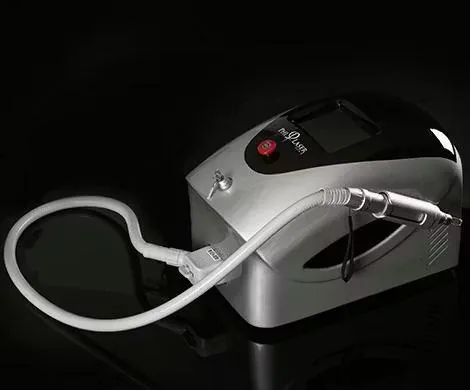 PhiLaser Carbon Peeling